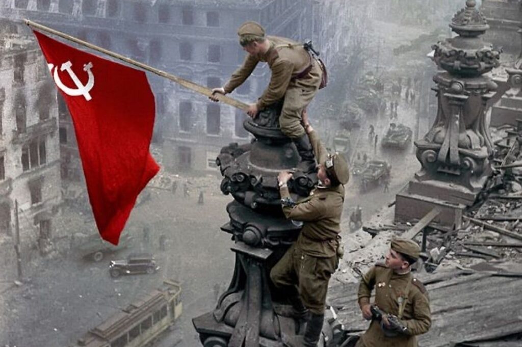 Значимые подарки к праздникам