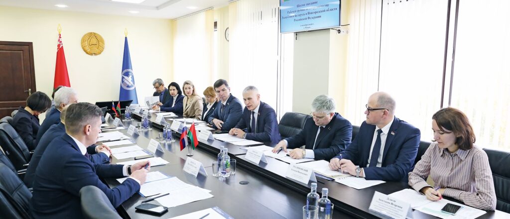 Минстройархитектуры укрепляет строительный союз с регионами России